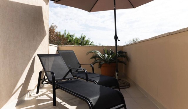 Two bedroom apartment with terrace Murter (A-27671-a)