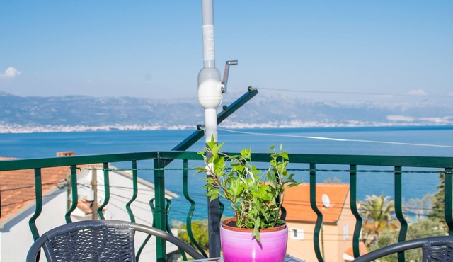 Two bedroom apartment with terrace and sea view Slatine, Čiovo (A-1126-b)