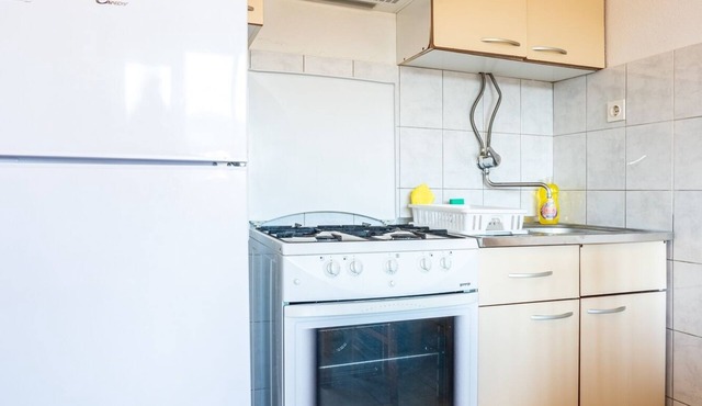 Two bedroom apartment with balcony and sea view Vinišće, Trogir (A-1165-a) in Vinišce