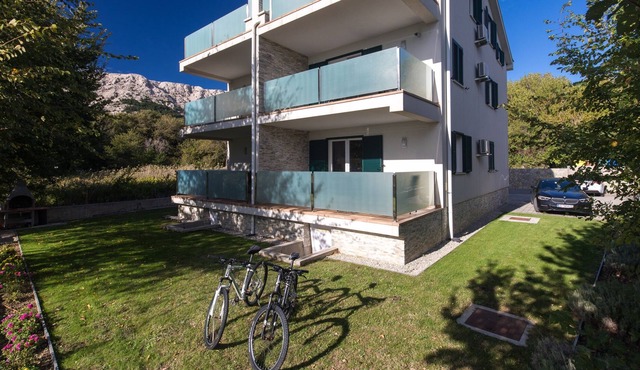 Two bedroom apartment with terrace Baška, Krk (A-19672-a)