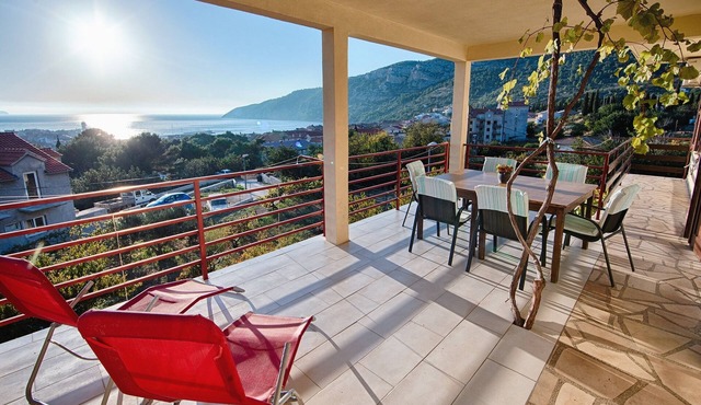 Two bedroom apartment with terrace and sea view Komiža, Vis (A-8844-c) in Komiža