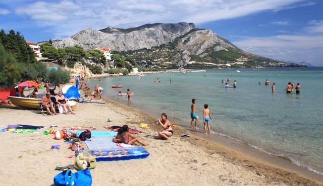 Two bedroom apartment with balcony and sea view Duće, Omiš (A-2812-d)