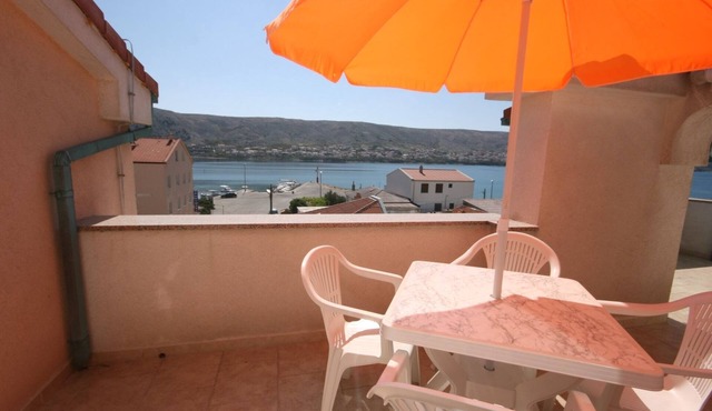 Two bedroom apartment with terrace and sea view Pag (A-6311-d) in Pag