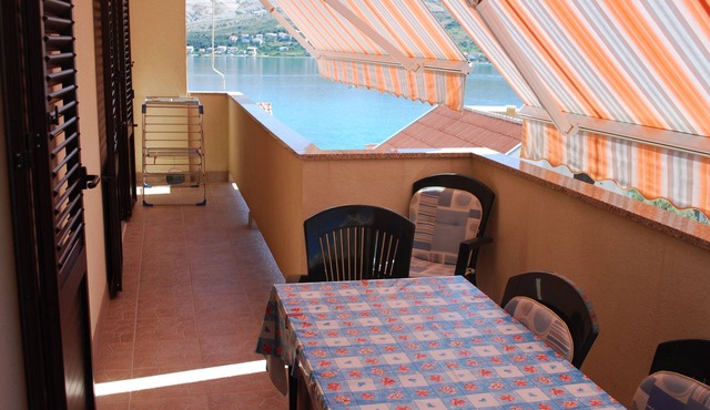 Two bedroom apartment with terrace and sea view Pag (A-11487-b) in Pag
