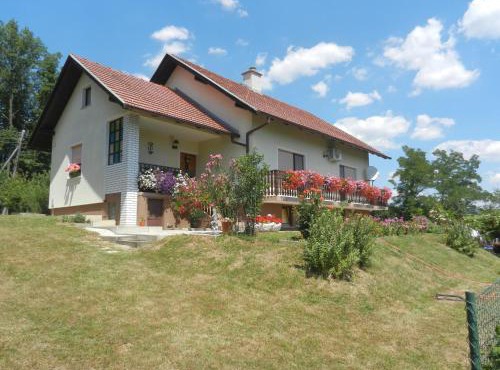 Urlaub für die Seele - Erholung Pur in der Natur - Ferienhaus mit Infrarotkabine & RELAX-Raum in Rucmanci