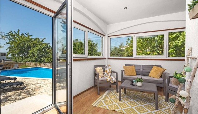 Vacation home 'Lara by Interhome