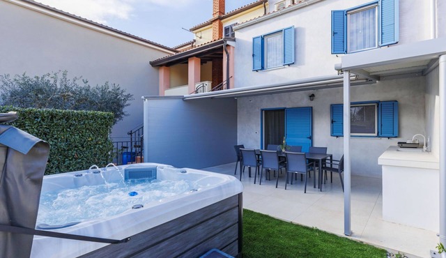 Vacation home Rinata by Interhome