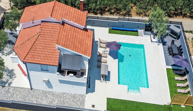 Vacation home Sonja by Interhome