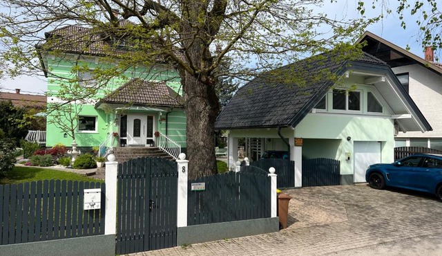 Vila Lesce apartments in Radovljica