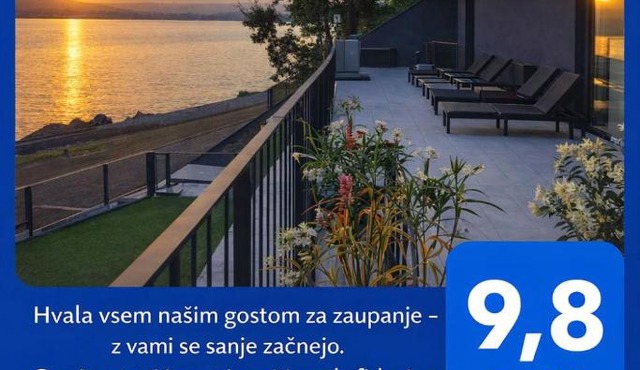 VILA MOLET KOPER in Koper