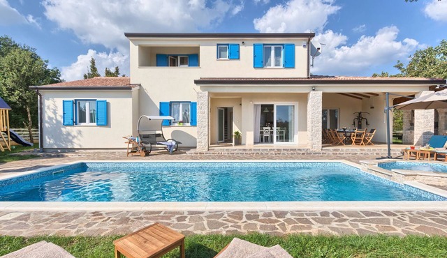 Villa 1521 by Interhome