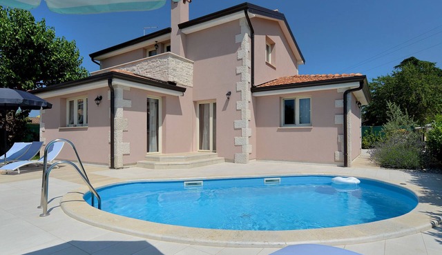 Villa 1924 by Interhome
