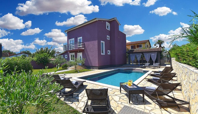Villa 2019/28699 (Istria - Poreč), 3000m from the beach