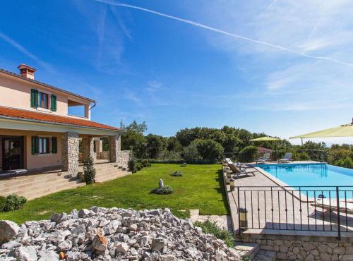 Villa Albina Comfortable holiday residence in Skitača