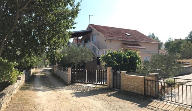 Villa Bubamara