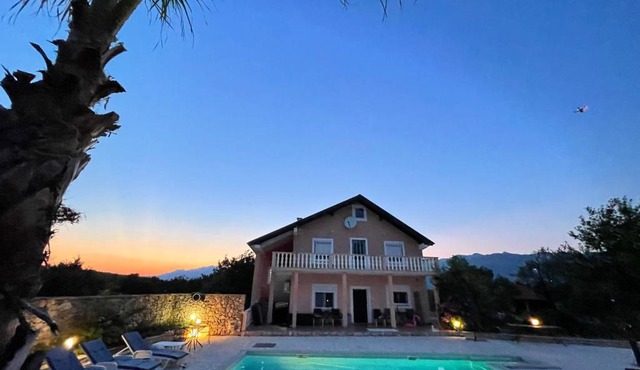 Villa Canyon Escape 12 Personen