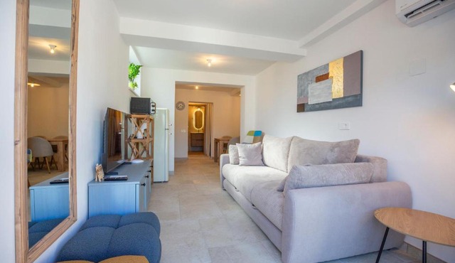 Villa Carolina - Sweet Apartment with Terrace in Izola