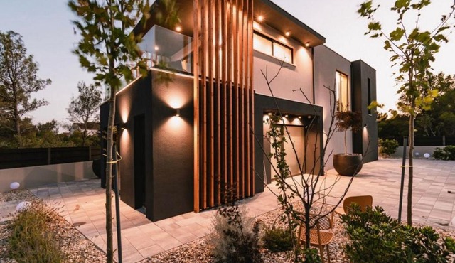 Villa Chic in Srima