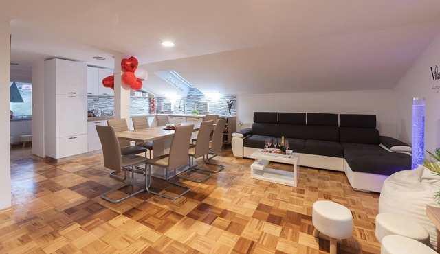 Villa DonLeone - Apartment in Ponikva