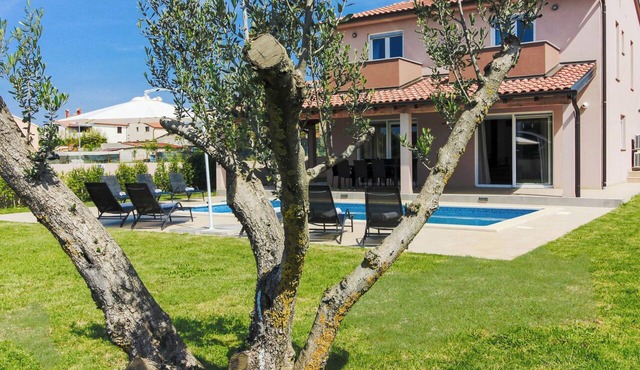 Villa Enjoy by Interhome