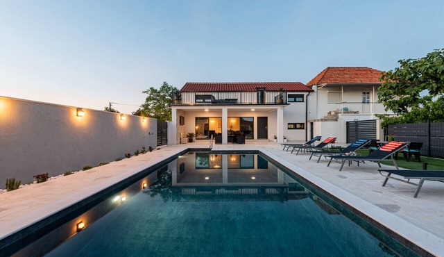 Villa Flora Zadar Villas