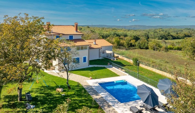 Villa Francesca with 4 bedrooms, private pool and big garden