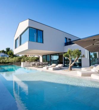 Villa FUX Eternity 3