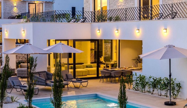 Villa Gemma - family friendly, heated pool, Jacuzzi, sauna by MyWaycation