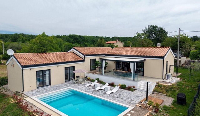 Villa Herceg Paradiz