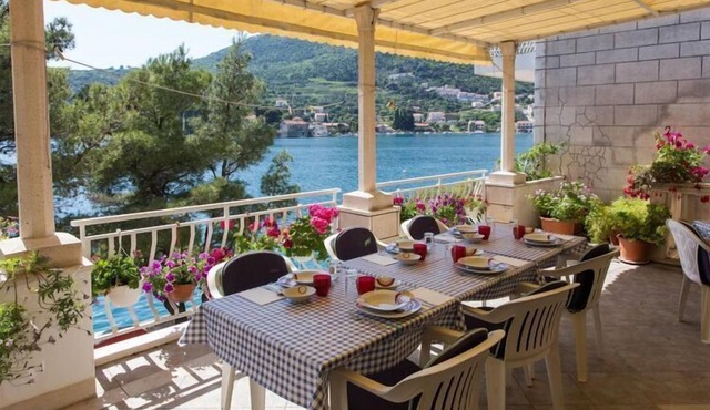 Villa Malfi - Standard One-Bedroom Apartment with Sea View (A4)