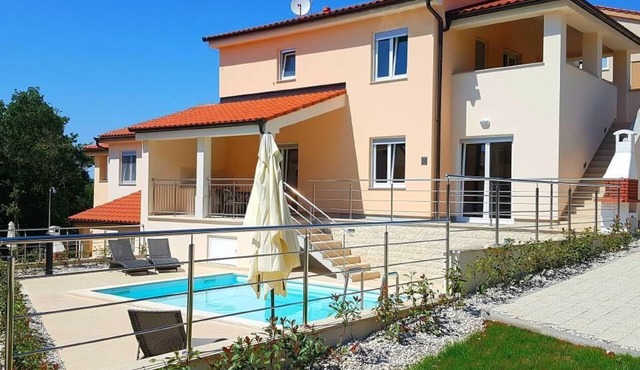 Villa "Marisol" mit Garten, Grill und Terrasse by Interhome in Pula/Banjole