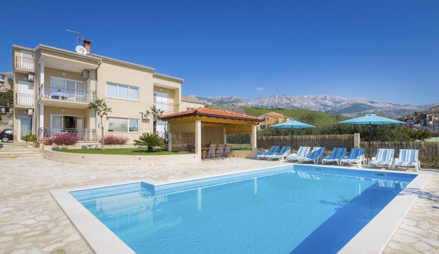 Villa Marzanna - Three Bedroom Villa, Sleeps 6