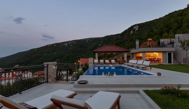 Villa mit Panorama by Interhome in Studenci
