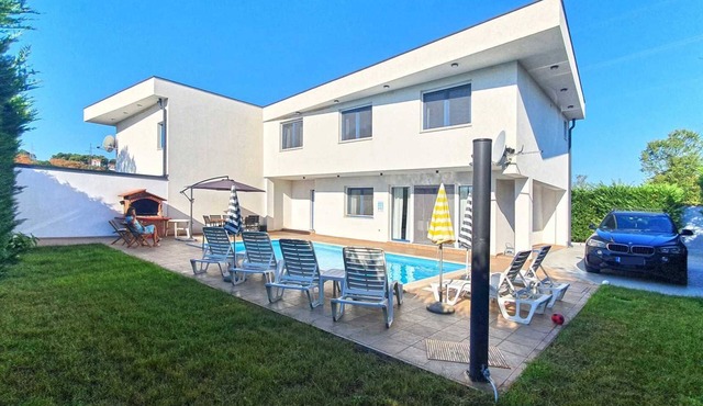 Villa Nin with private pool in Rovinj