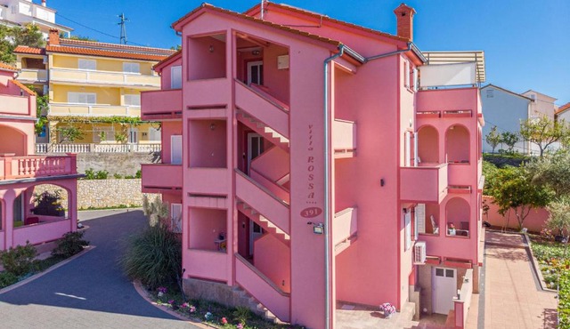 Villa Rossa Apartments in Rab