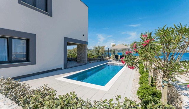 Villa Royal House 1 in Pašman