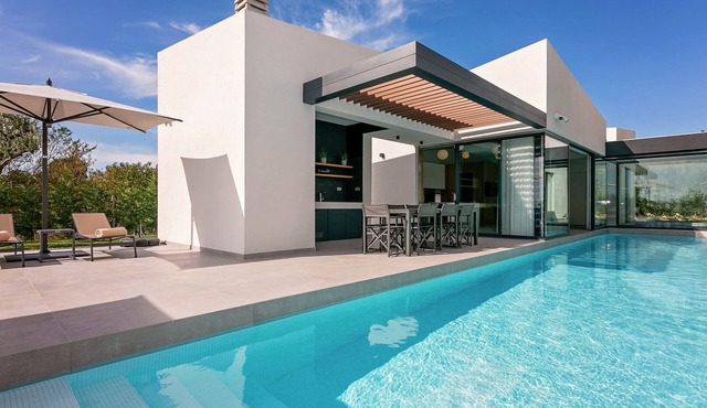 Villa Ruzic by Villas Guide in Kaštelir