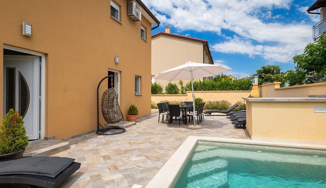 Villa Škarec 2 by Villas Guide