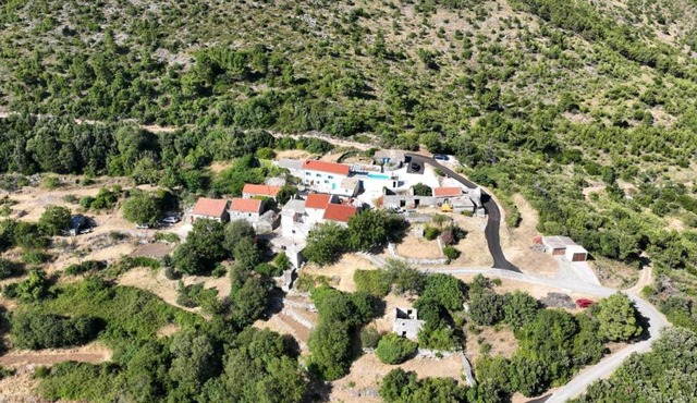 Villa Sorelle by Villas Guide