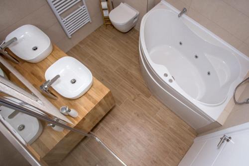 Villa TeSa 1 - heated swimming pool in Okrug Donji