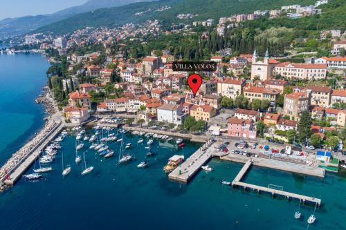 Villa Volos,free private parking in Opatija