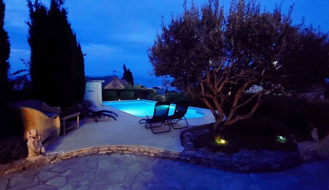 Villa with pool and air conditioning in Supetar