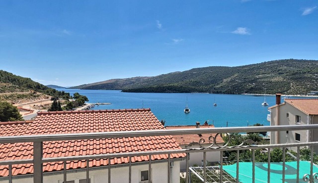 Vukelja by Interhome in Marina