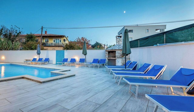 Wonderful private villa for 16 people with A/C, WIFI, private pool, TV, terrace and pets allowed