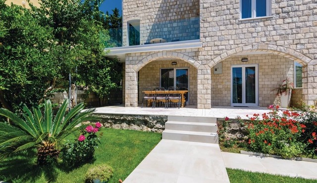 Zaton Family Getaway near Adriatic Sea