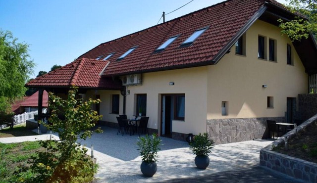 Zevnik Quiet Retreat with Stunning Views and Equestrian Activities - One Bedroom Apartment in Brežice