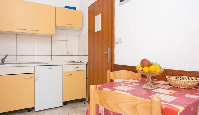 ZIC-MRAKOVCIC br.2 S2 K2 ohne Balkon by Interhome