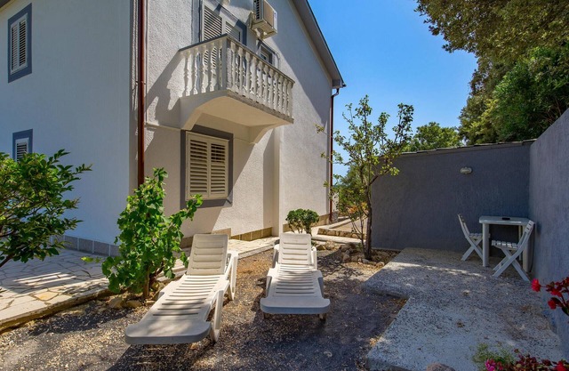 1 bedroom amazing apartment in Rab