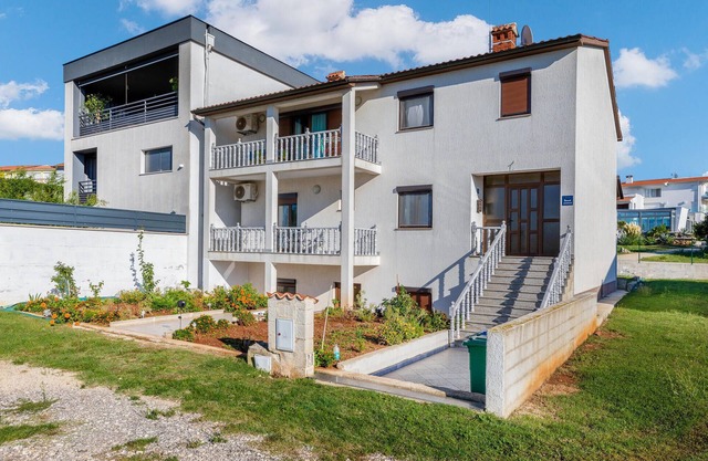 1 bedroom gorgeous apartment in Pula