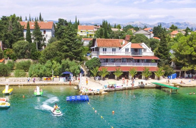 80 m² Apartment ∙ 3 bedrooms ∙ 6 guests